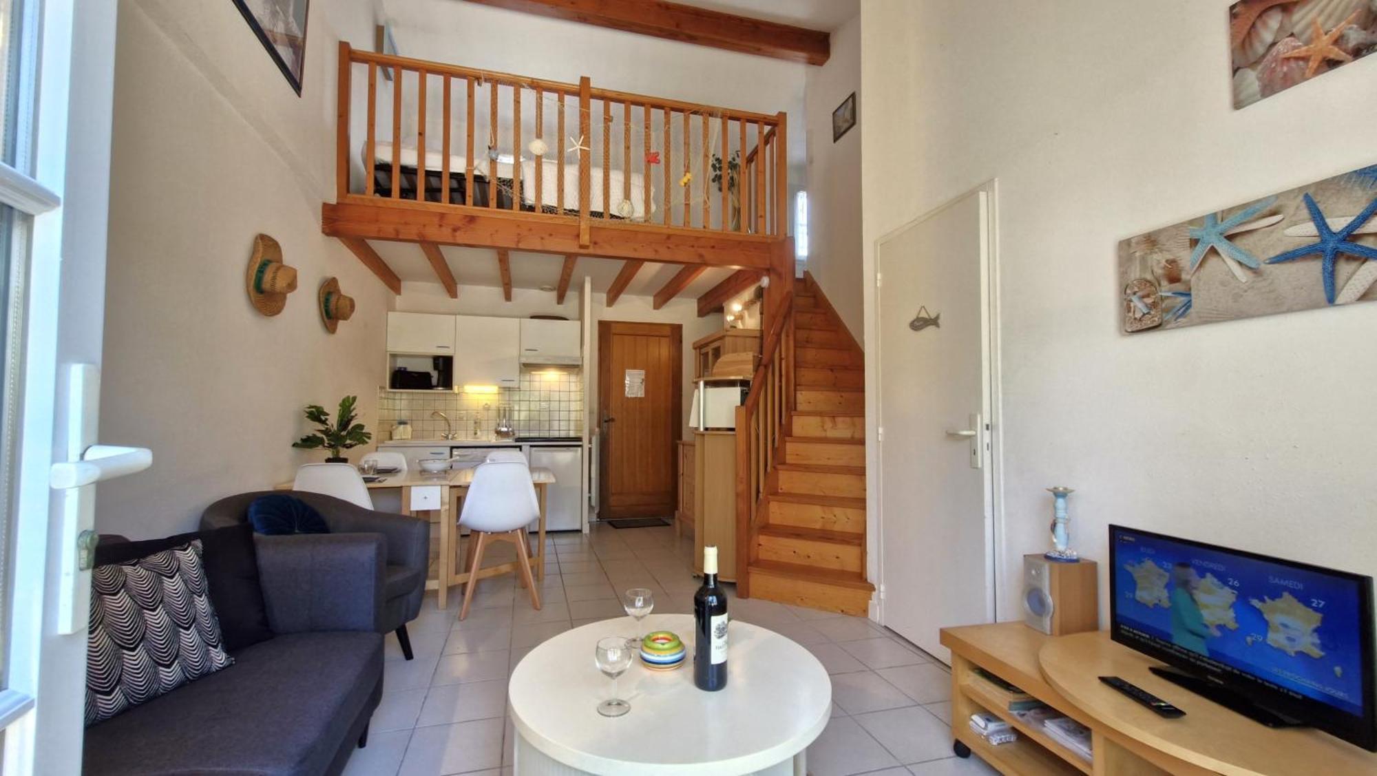 Meschers sur Gironde - MAISONNETTE de VACANCES - terrasse - proche PLAGE Exterior foto